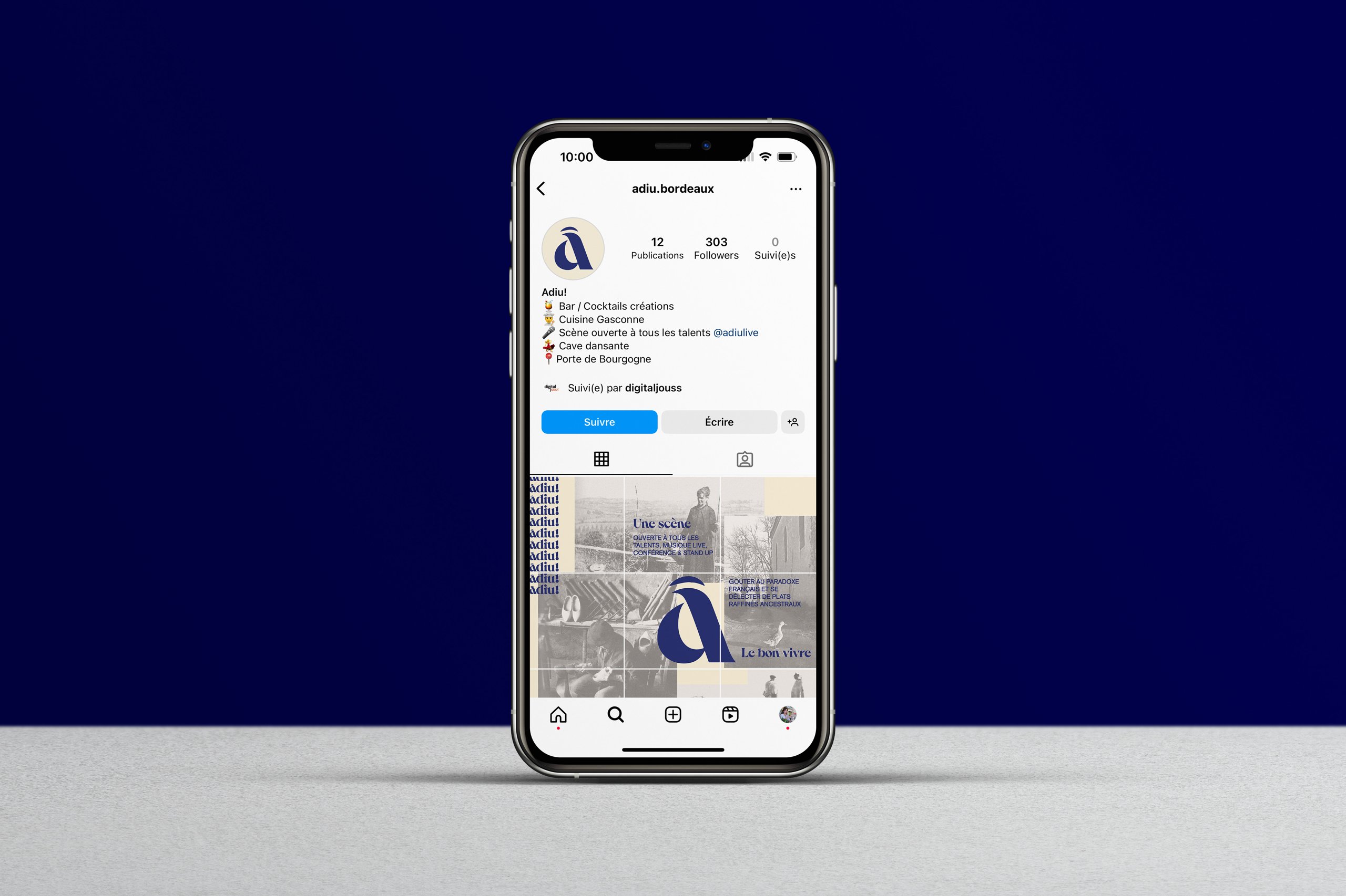 Adiu! — profil Instagram adiu.bordeaux sur fond bleu nuit