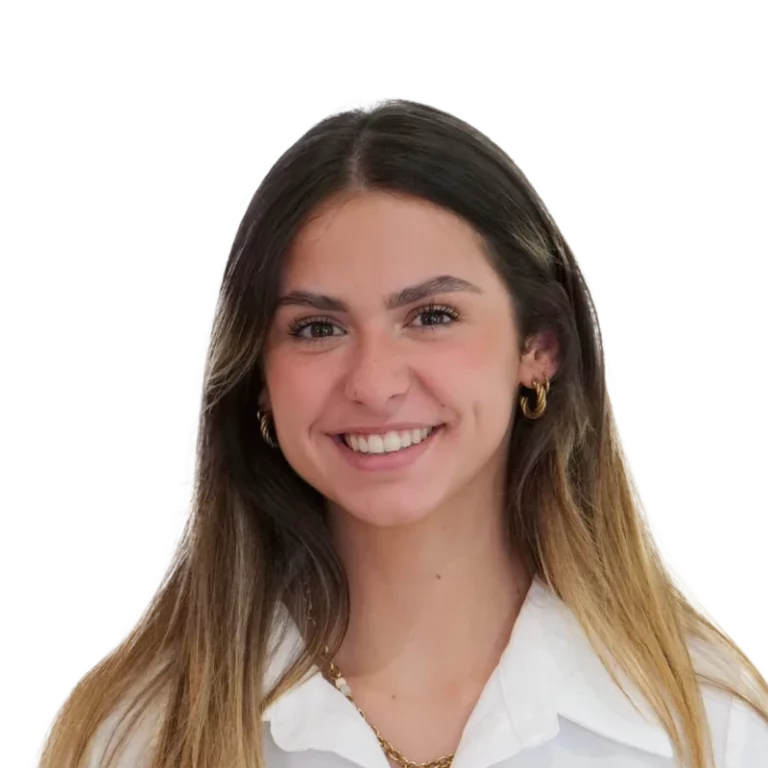 Lou, social media manager chez Digital Jouss'
